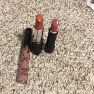 Lip bundle